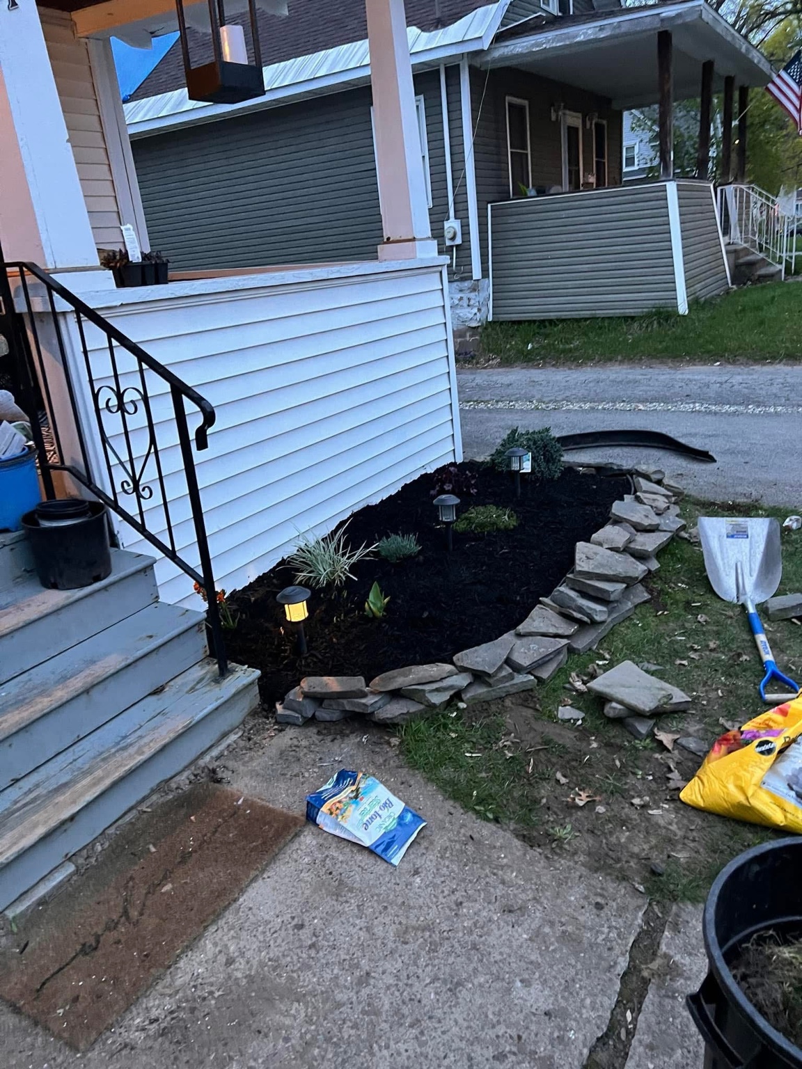 After front landscape bed
